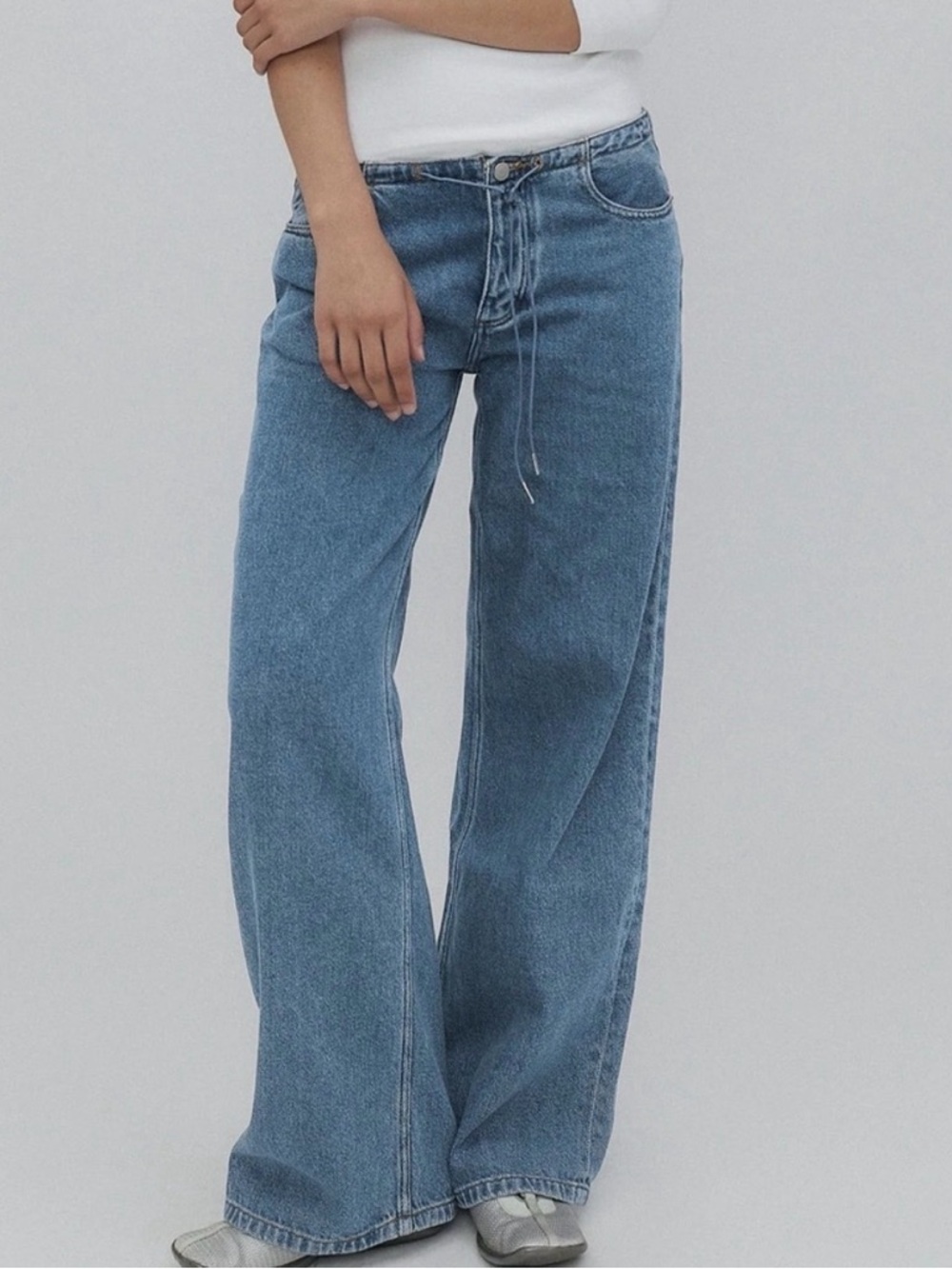 Still Here cool jeans: wide leg low rise women’s jeans